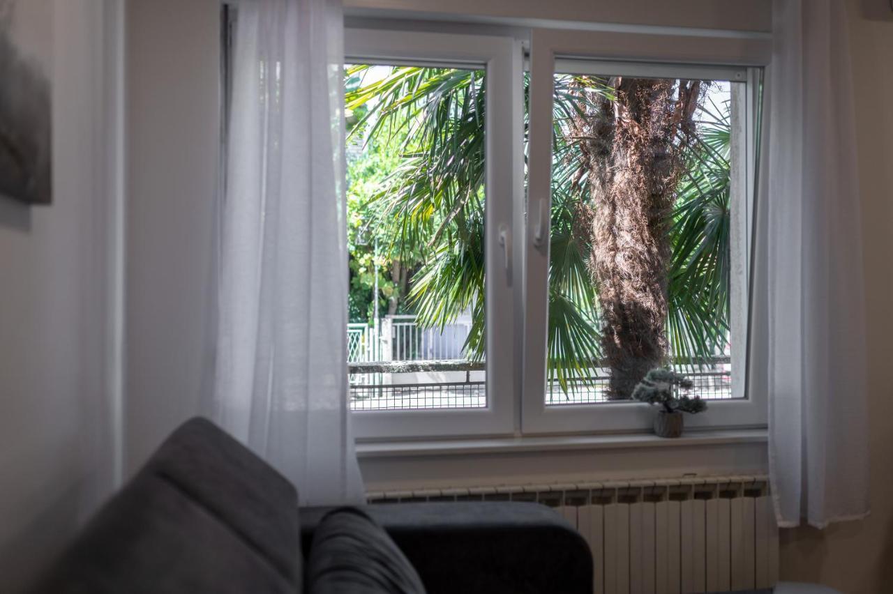 Kuca Za Odmor Palma Apartment ซาเกร็บ ภายนอก รูปภาพ